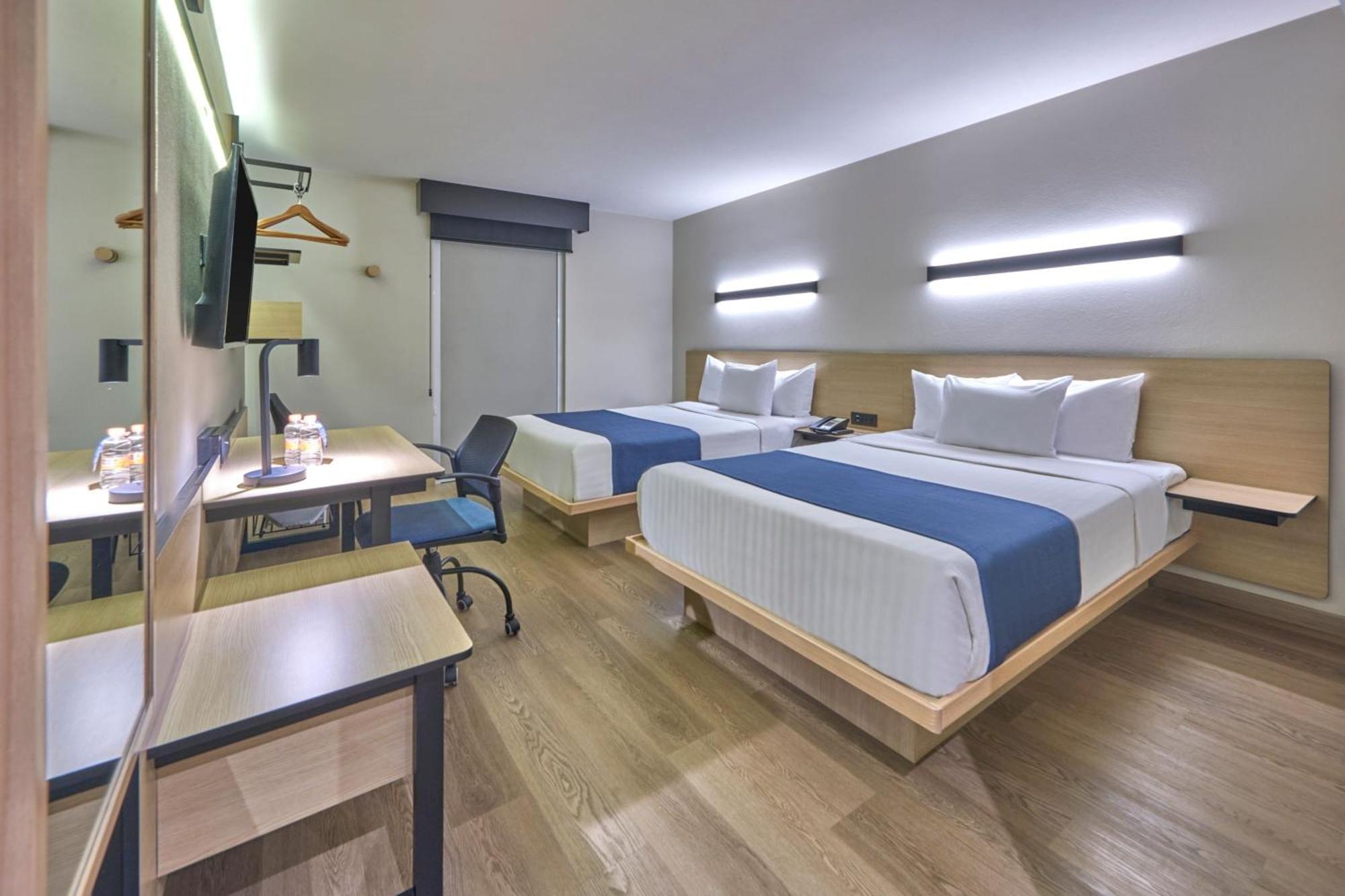 City Express By Marriott Playa Del Carmen Bagian luar foto
