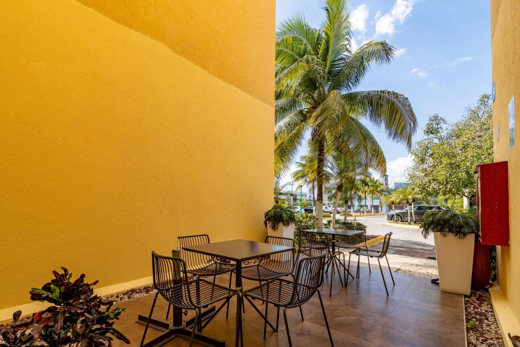 City Express By Marriott Playa Del Carmen Bagian luar foto